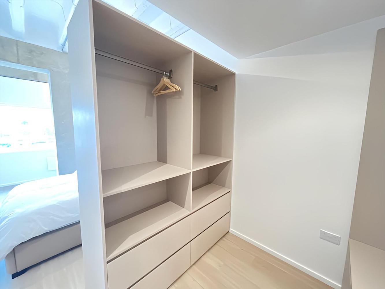 1Br Luxury Flat At Train Station - Long Stays Welcome - Just Ask Milton Keynes Zewnętrze zdjęcie