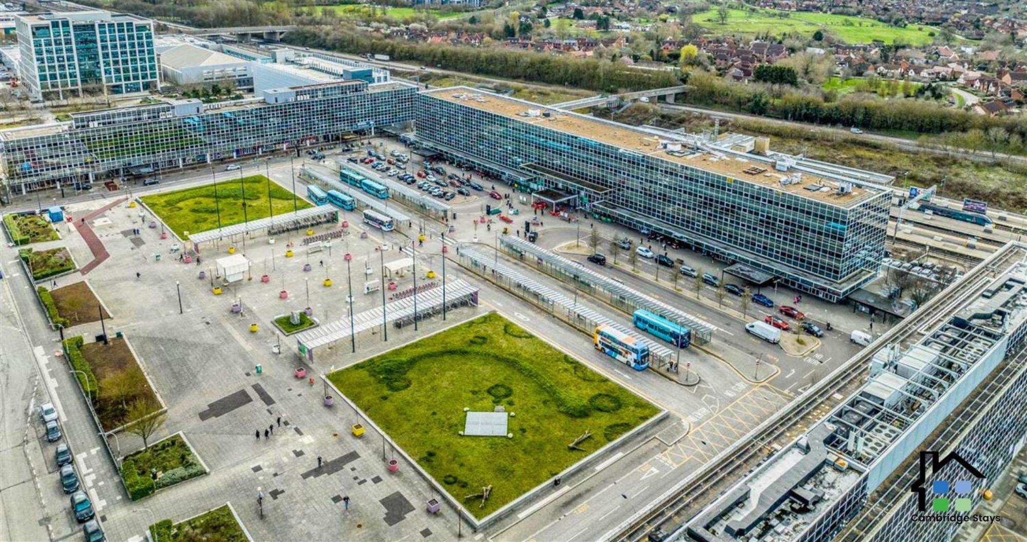 1Br Luxury Flat At Train Station - Long Stays Welcome - Just Ask Milton Keynes Zewnętrze zdjęcie